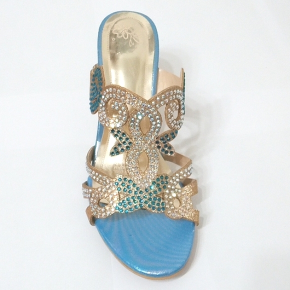 NIB🎁 FREE GIFT IS INCLUDED 🎁 Brand New Rhinestone Wedges Summer Shoes - Picture 8 of 13
